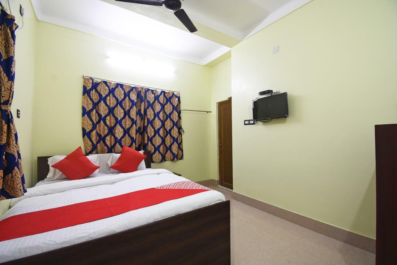 Oyo 43461 Atithya Guest House Sri Niketan Екстериор снимка